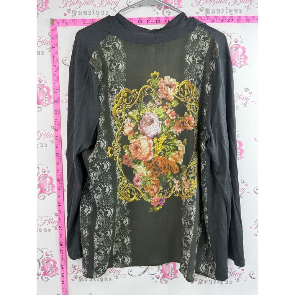 Pleione cardigan flowers Black Open Front Cardigan with Floral Back Panel - Picture 2 of 9